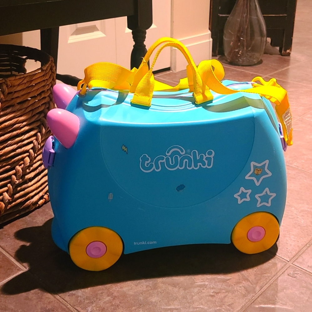 Trunki Ride-On Suitcase Una the Unicorn